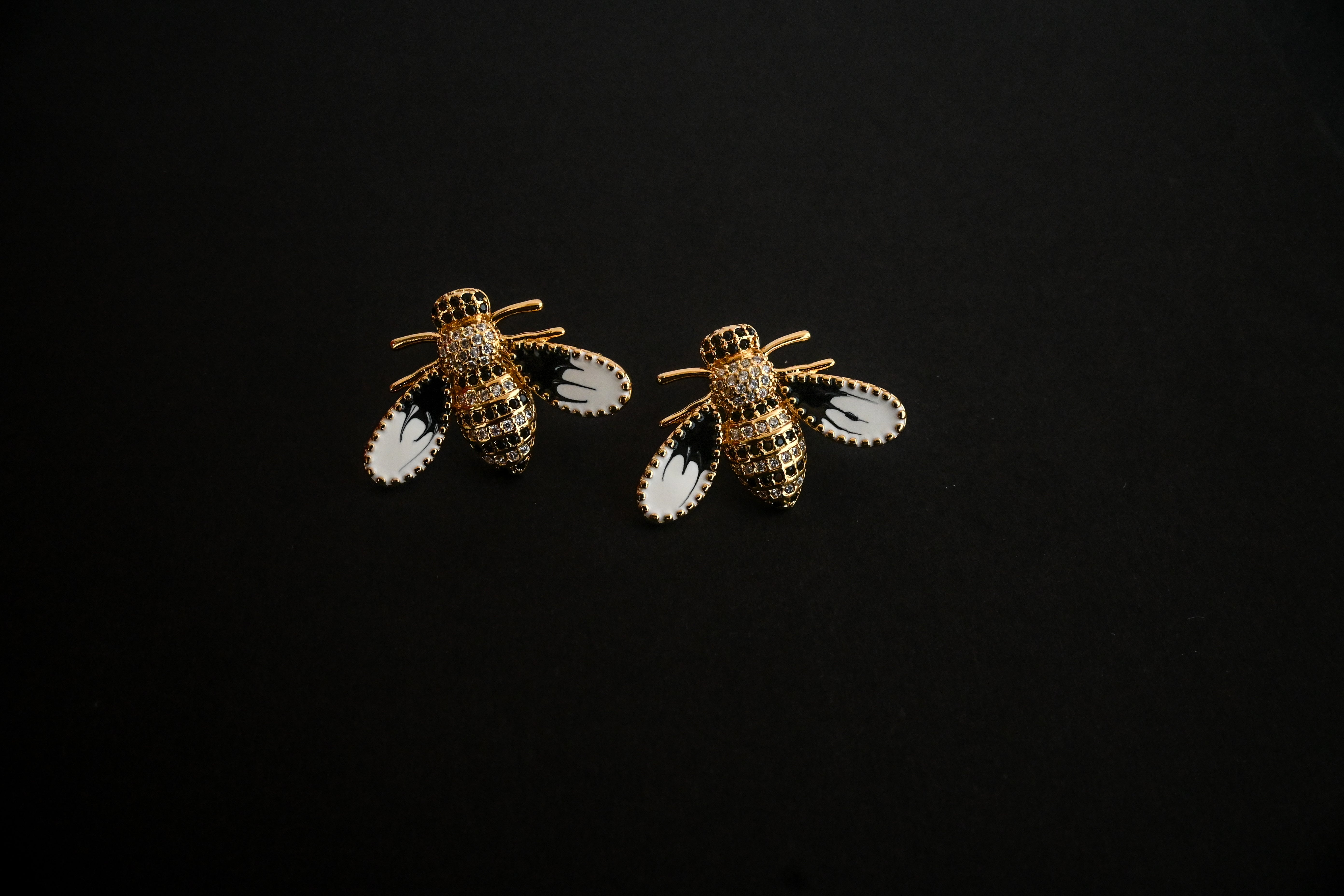Pearl Bee Studs